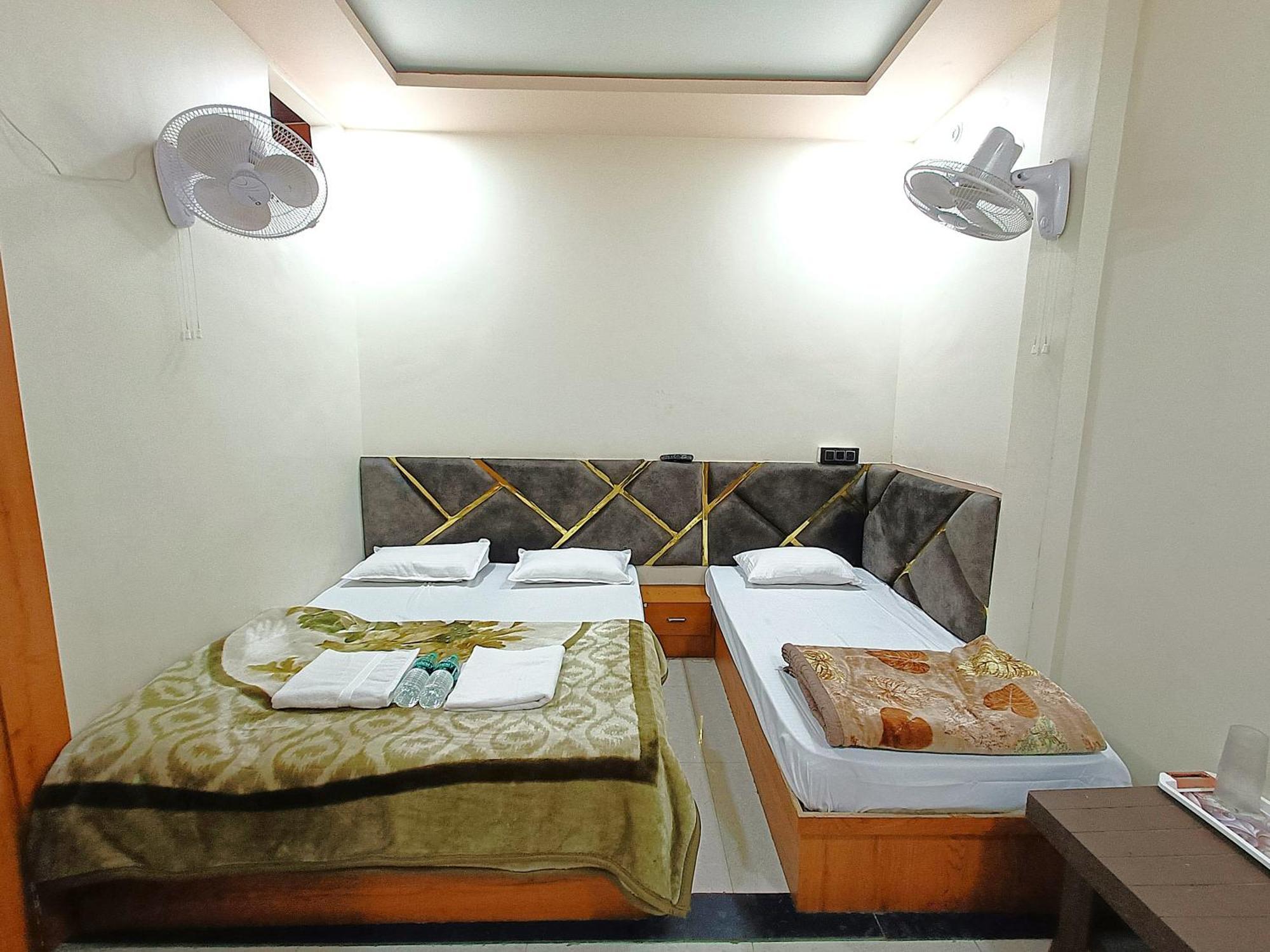 Hotel Shreem Ujjain Dış mekan fotoğraf