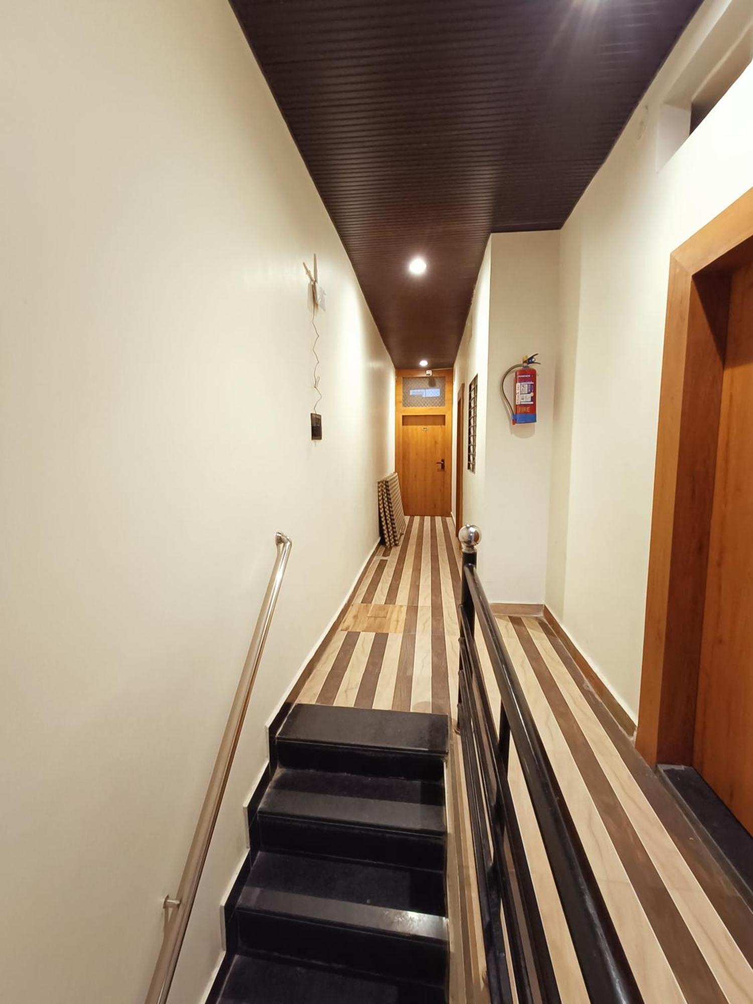 Hotel Shreem Ujjain Dış mekan fotoğraf