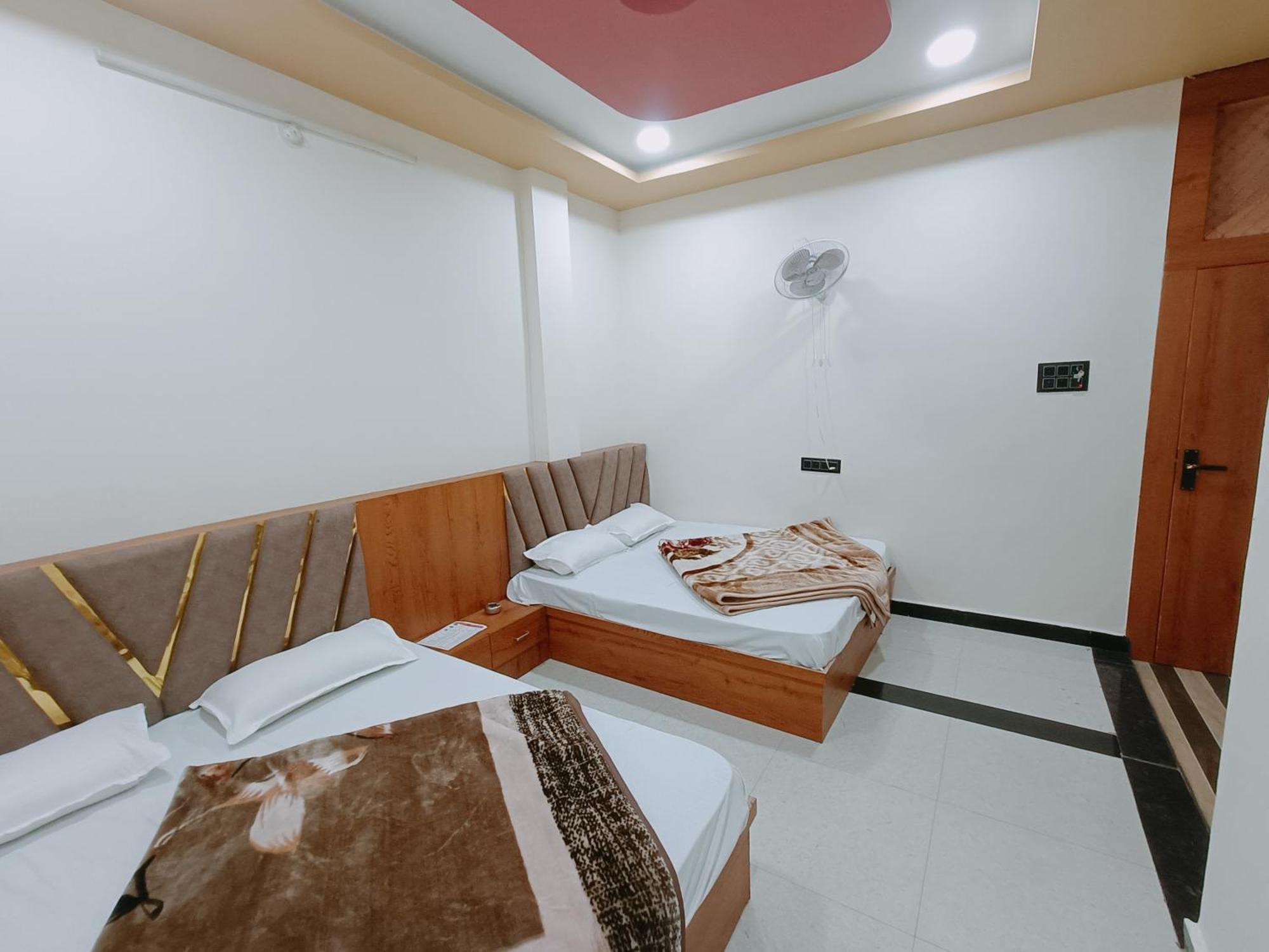Hotel Shreem Ujjain Dış mekan fotoğraf