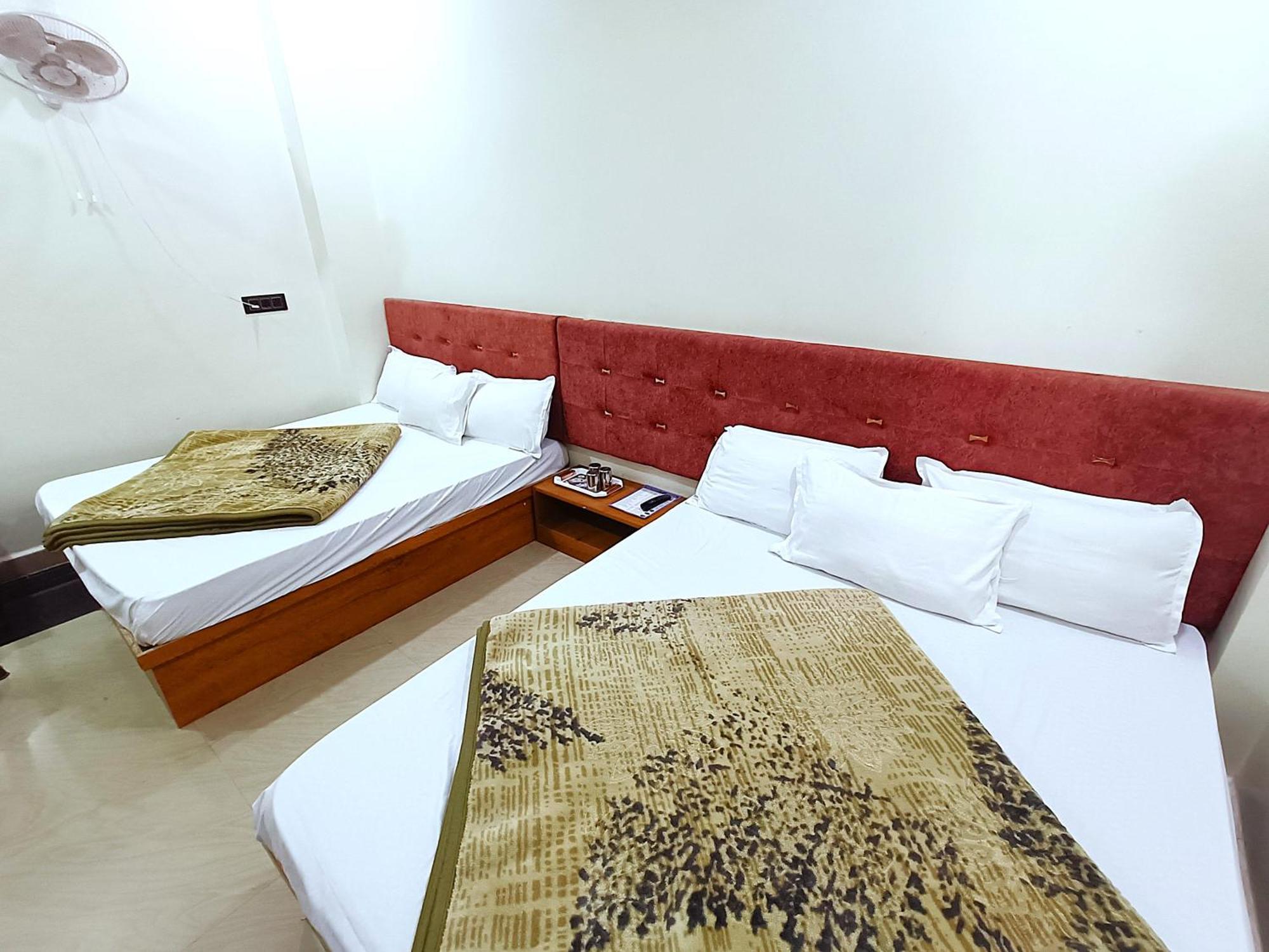 Hotel Shreem Ujjain Dış mekan fotoğraf